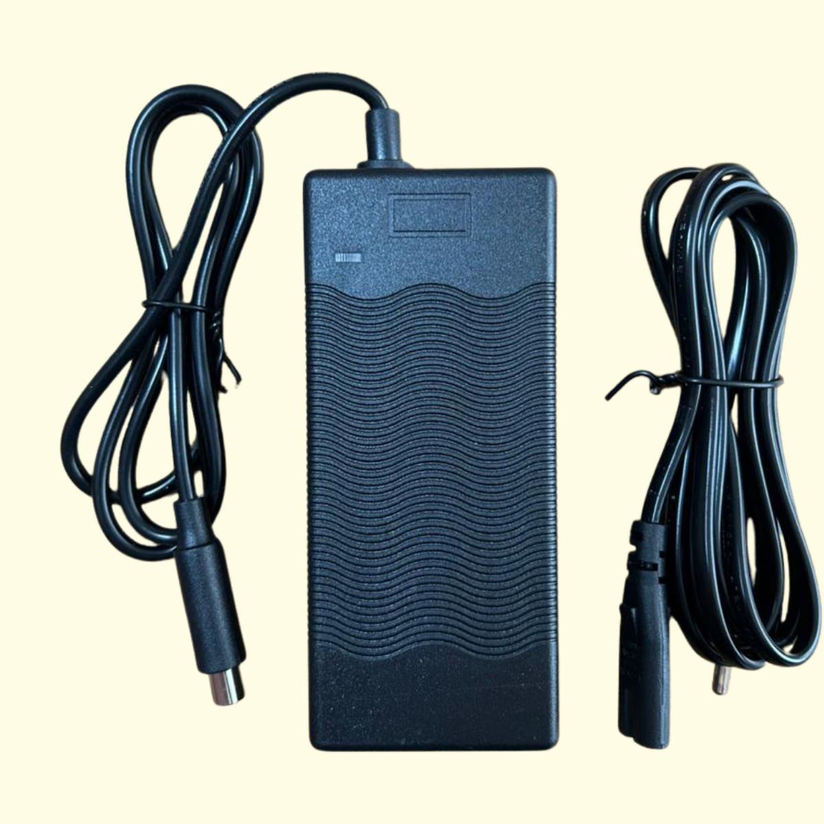 CARREGADOR PATINETE ELETRICO FOSTON E SIMILARES 2 Ah